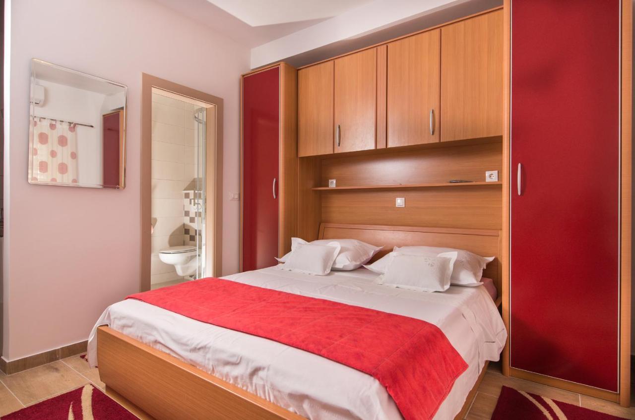 Antonio Apartment Макарска Екстериор снимка